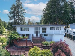 1692 Centennary Dr Nanaimo, BC V9X 1A3
