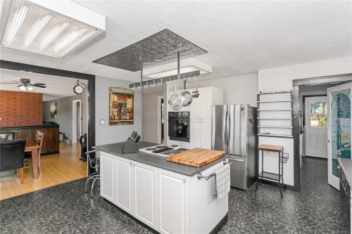 1692 Centennary Dr, Nanaimo, BC 
