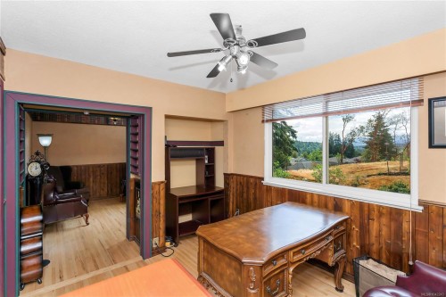 1692 Centennary Dr, Nanaimo, BC 
