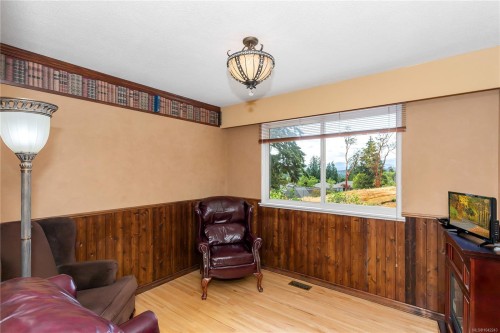 1692 Centennary Dr, Nanaimo, BC 