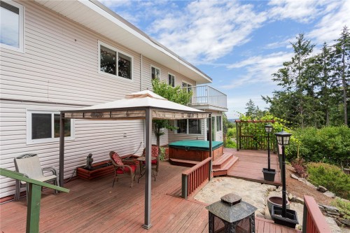 1692 Centennary Dr, Nanaimo, BC 
