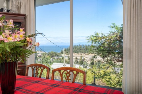 3647 Overlook Dr, Nanaimo, BC 