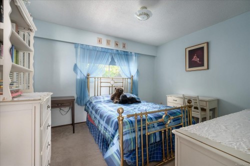 3647 Overlook Dr, Nanaimo, BC 