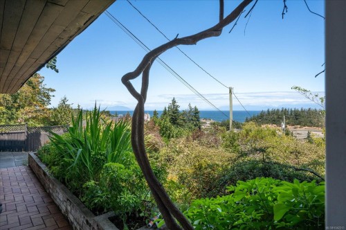 3647 Overlook Dr, Nanaimo, BC 