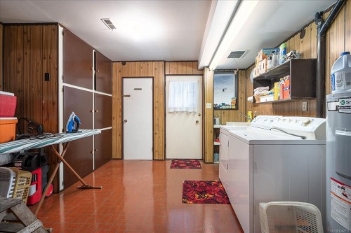 3647 Overlook Dr, Nanaimo, BC 