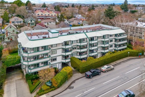 #201-1270 Johnson St  Victoria, BC V8V 3P1