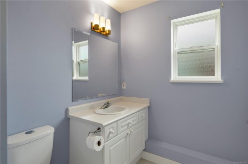 688 Hudson Rd, Campbell River, BC 