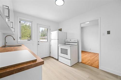 44 Beaumont Bay, Winnipeg, MB 