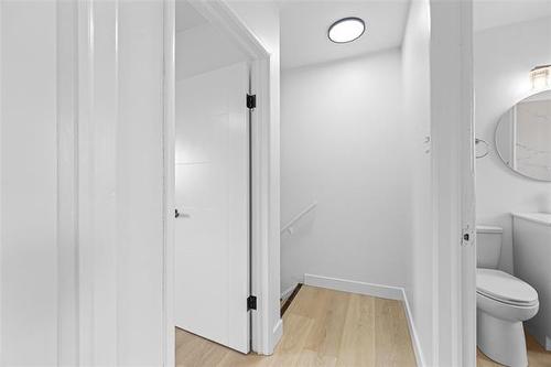 44 Beaumont Bay, Winnipeg, MB 