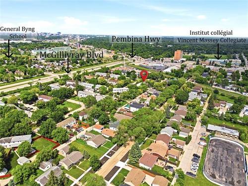 44 Beaumont Bay, Winnipeg, MB 