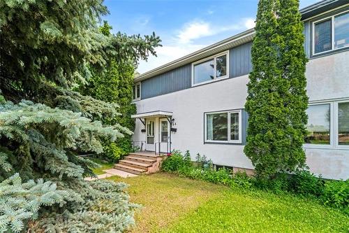 44 Beaumont Bay, Winnipeg, MB 