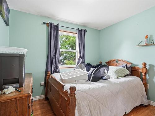68 Albro Lake Road, Dartmouth, NS 