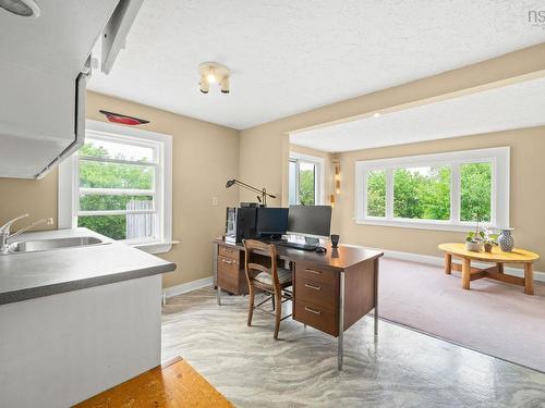 15 Idlewylde Road, Halifax, NS 