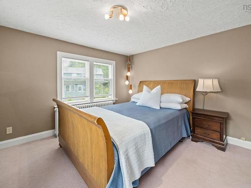 15 Idlewylde Road, Halifax, NS 