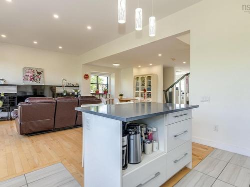 233 Transom Drive, Halifax, NS 