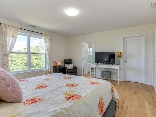 233 Transom Drive, Halifax, NS 