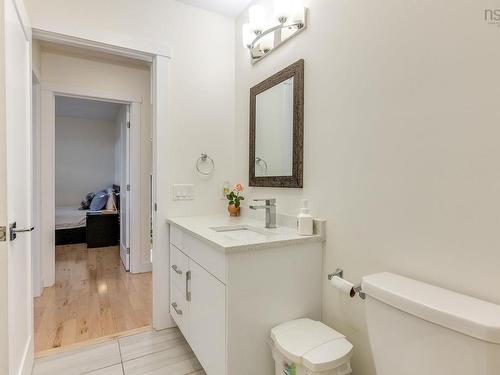 233 Transom Drive, Halifax, NS 