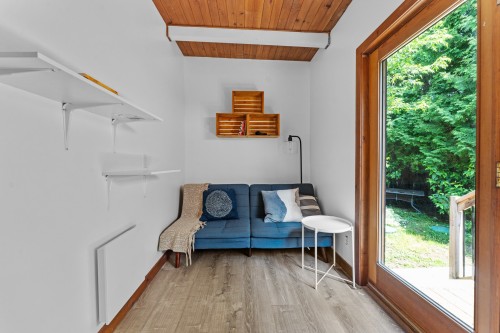 Boudoir - 741 Rue Dion, Sainte-Adèle, QC 