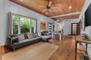 Salon - 741 Rue Dion, Sainte-Adèle, QC 