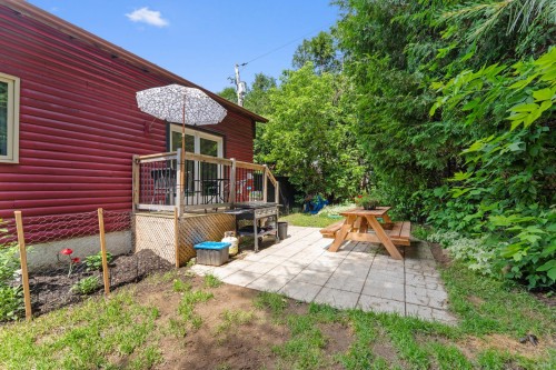 Cour - 741 Rue Dion, Sainte-Adèle, QC 