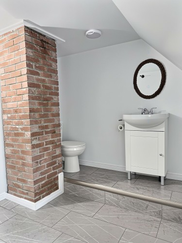 Salle d'eau - 326 Route 101 S., Duhamel-Ouest, QC - Indoor Photo Showing Bathroom