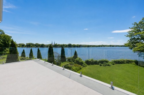Vue sur l'eau - 10 Rue Mercier, Montréal (L'Île-Bizard/Sainte-Geneviève), QC - Outdoor With Body Of Water With View