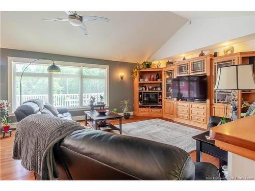 432 Mcleod Hill Rd, Fredericton, NB 