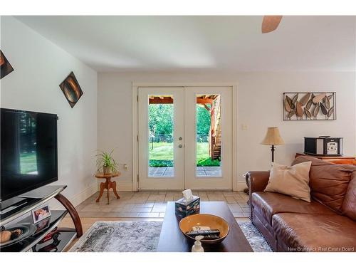432 Mcleod Hill Rd, Fredericton, NB 