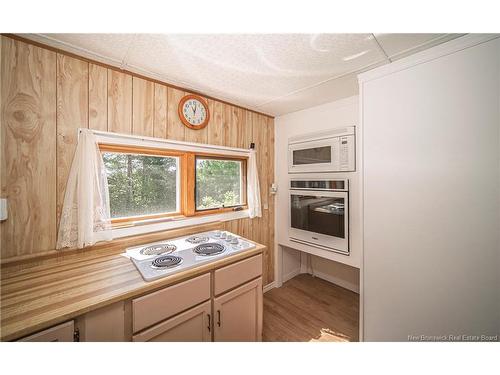 74 Hazelton Rd, Doaktown, NB 
