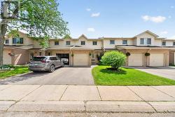 27 - 860 RYMAL ROAD E  Hamilton, ON L8W 2X4