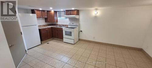 Lower Level - 98 Limeridge Road E, Hamilton, ON - Indoor Photo Showing Kitchen