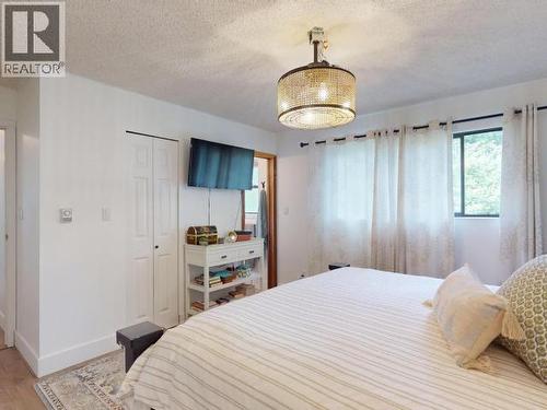 7889 Highway 101, Powell River, BC 