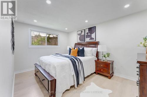102 Hickory Heights Crescent, Kitchener, ON 