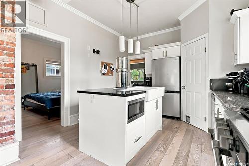 506 5Th Street E, Saskatoon, SK 