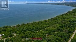 Steps from the bay - 