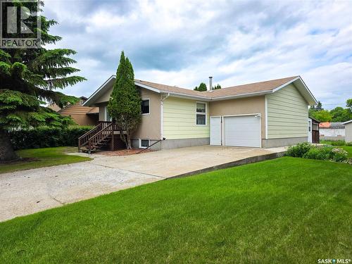 618 4Th Avenue W, Melville, SK 