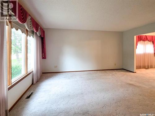 618 4Th Avenue W, Melville, SK 