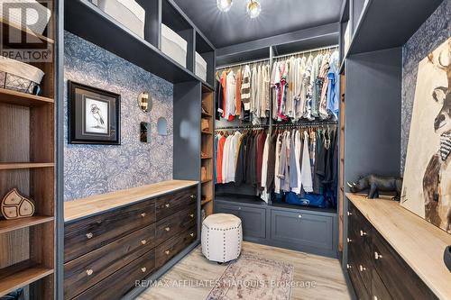 Custom walk-in closet - 4421M Old Kingston Road, Rideau Lakes, ON 