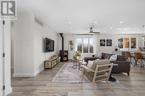 Attractive concept design - 4421M Old Kingston Road, Rideau Lakes, ON 