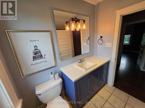 486289 30Th Side Road, Mono, ON - Indoor Photo Showing Bathroom