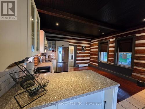 486289 30Th Side Road, Mono, ON - Indoor