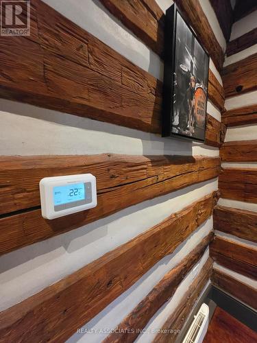 486289 30Th Side Road, Mono, ON - Indoor Photo Showing Other Room
