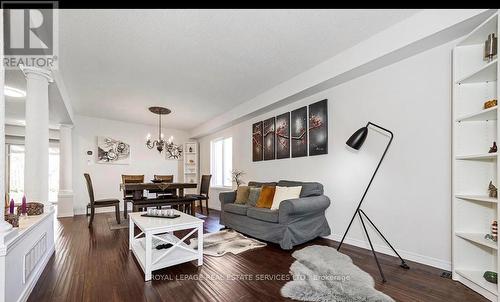 635 Commonwealth Crescent, Kitchener, ON 