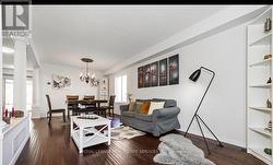 635 COMMONWEALTH CRESCENT  Kitchener, ON N2E 4J9