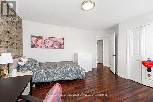 635 Commonwealth Crescent, Kitchener, ON - Indoor Photo Showing Bedroom