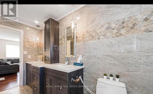 635 Commonwealth Crescent, Kitchener, ON 
