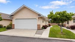 9-1886 Parkview Crescent Kelowna, BC V1X 7G6