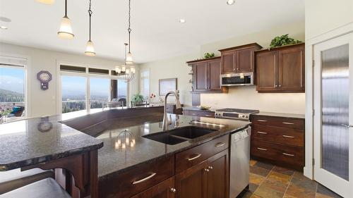 1443 Wilmot Avenue, Kelowna, BC 