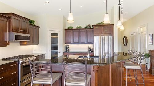 1443 Wilmot Avenue, Kelowna, BC 
