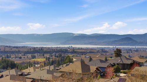 1443 Wilmot Avenue, Kelowna, BC 